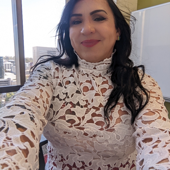 Meet your Posher, Little miss - Picture 5 of 7